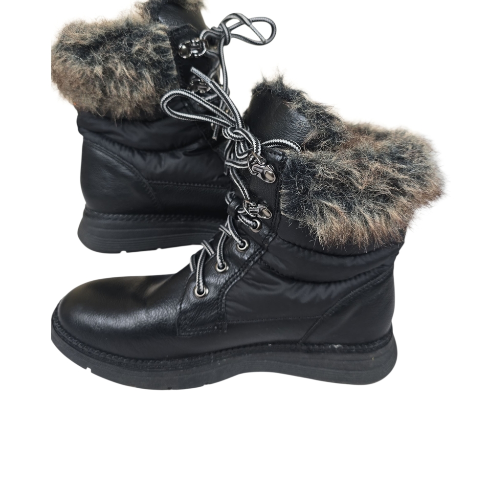 JG Women's Black Winter Boots with Faux Fur Trim